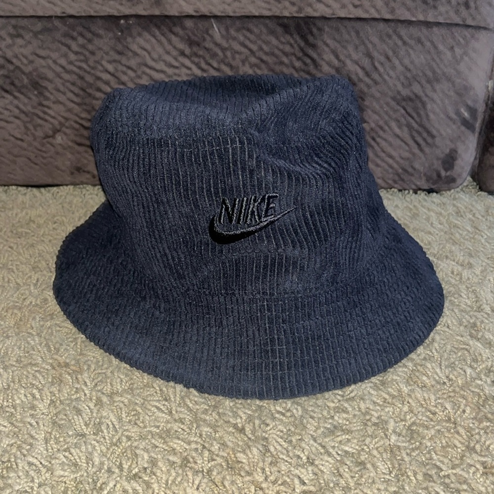 Nike Bucket Hat